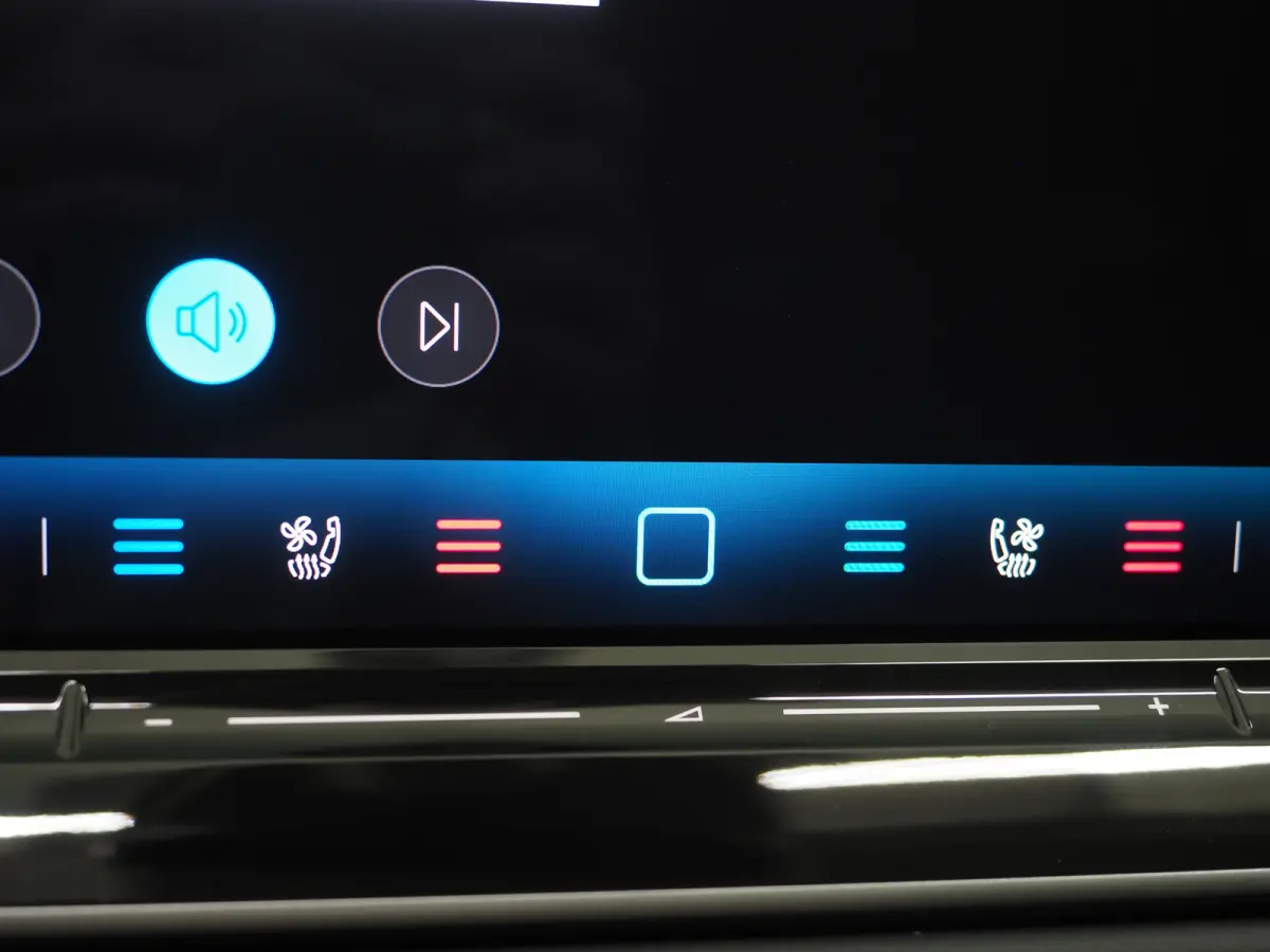 1.5 eHybrid Elegance | 5 Jaar Garantie | Panoramadak | Leder | Trekhaak | Harman/Kardon | HUD | 360 | Sfeerlicht | Keyless
