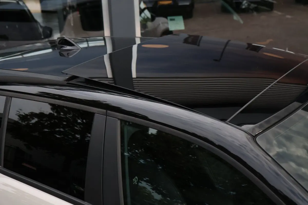 1.2 e-Hybrid Summit pano-leder-carplay navi-keyless