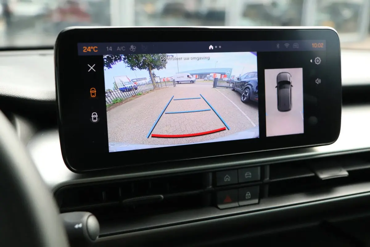 1.2 e-Hybrid Summit pano-leder-carplay navi-keyless