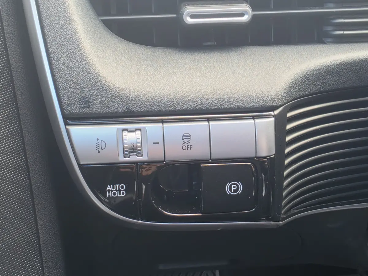 Style 73kWh | SOH 100 % | 3-Fase | Apple Carplay/Android | Camera | Cruise control ad. | Led