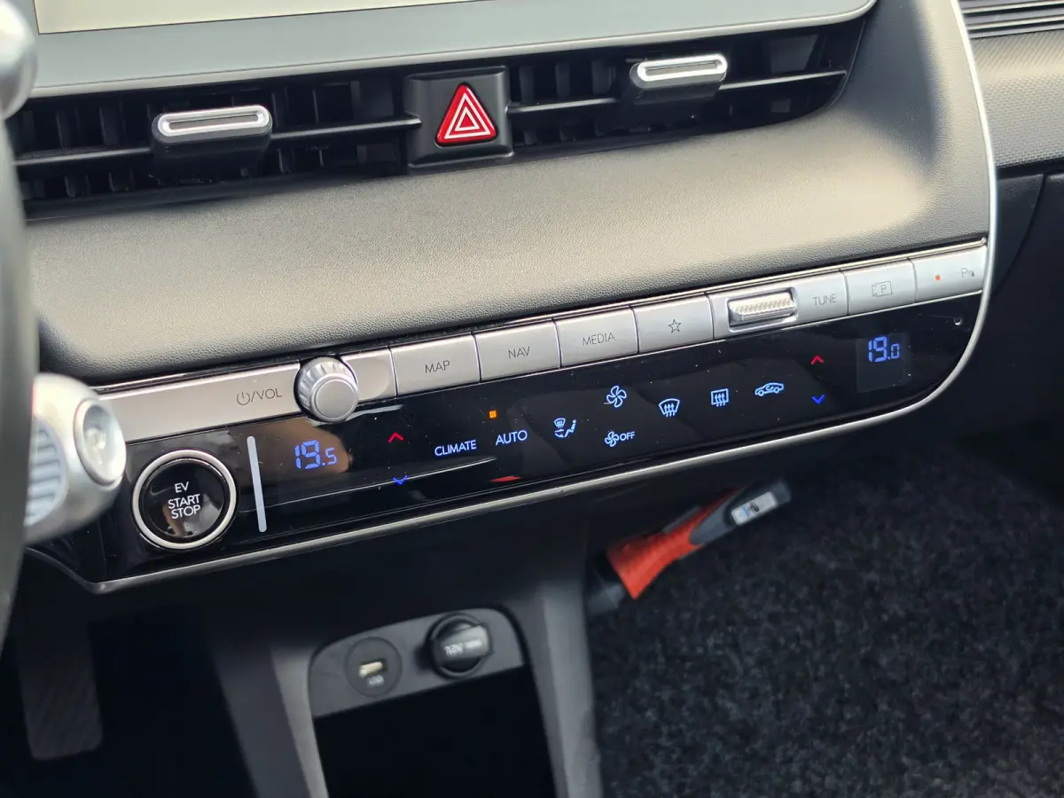 Style 73kWh | SOH 100 % | 3-Fase | Apple Carplay/Android | Camera | Cruise control ad. | Led