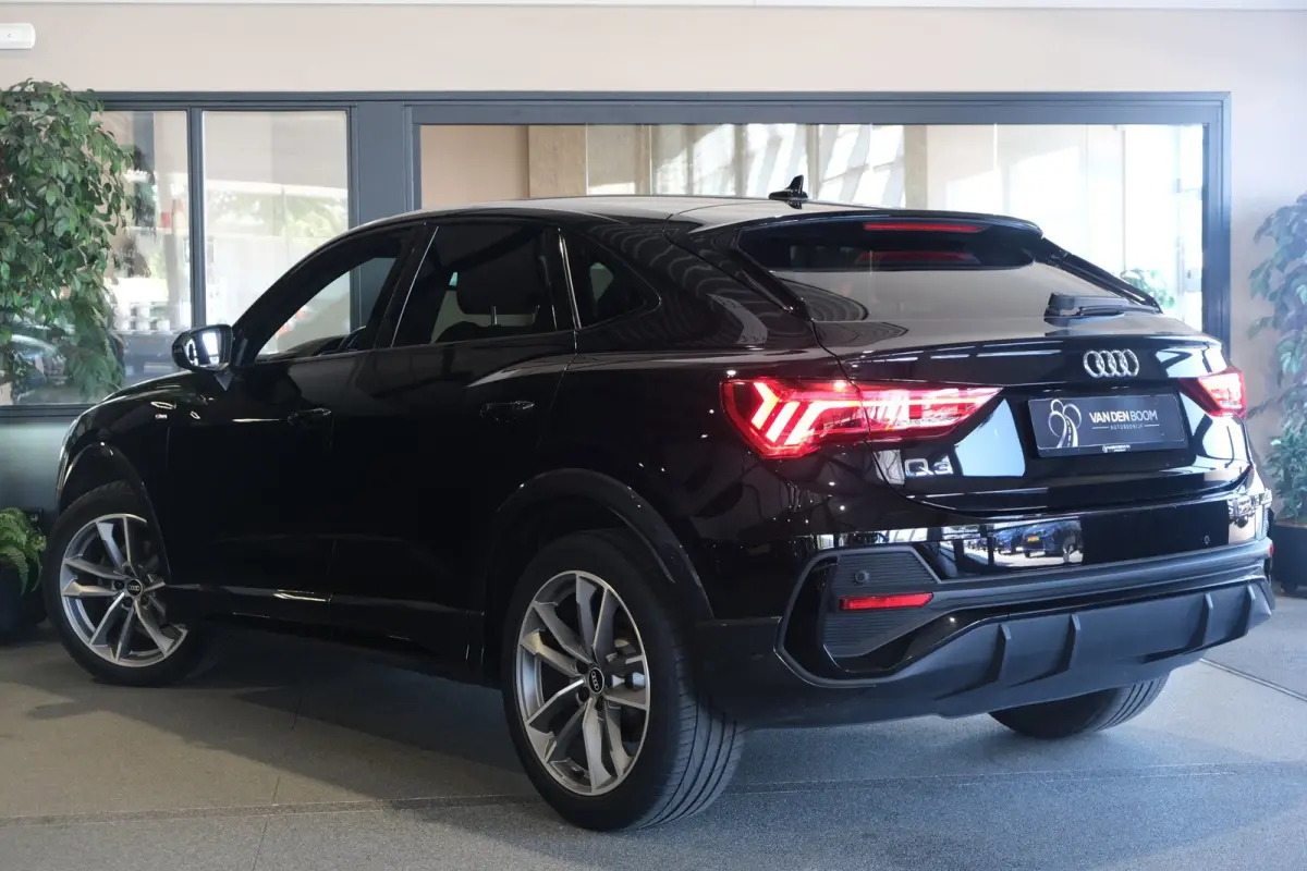 35 TFSI S-Line S-tronic Navi Leder Cruise Pdc Climate Keyless