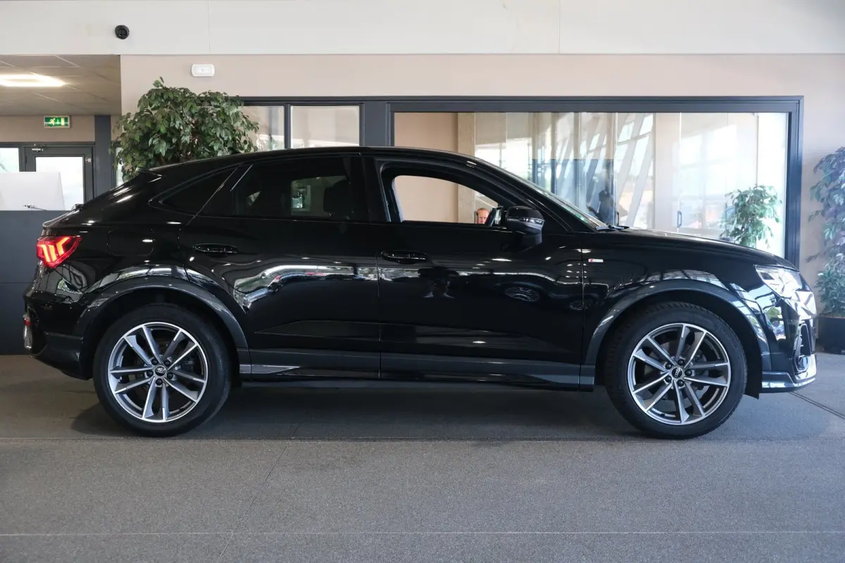 35 TFSI S-Line S-tronic Navi Leder Cruise Pdc Climate Keyless