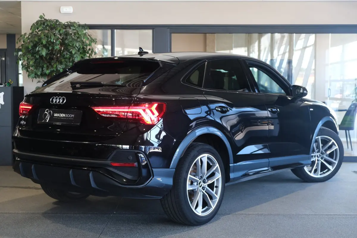 35 TFSI S-Line S-tronic Navi Leder Cruise Pdc Climate Keyless