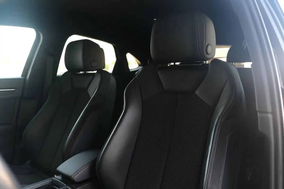 35 TFSI S-Line S-tronic Navi Leder Cruise Pdc Climate Keyless