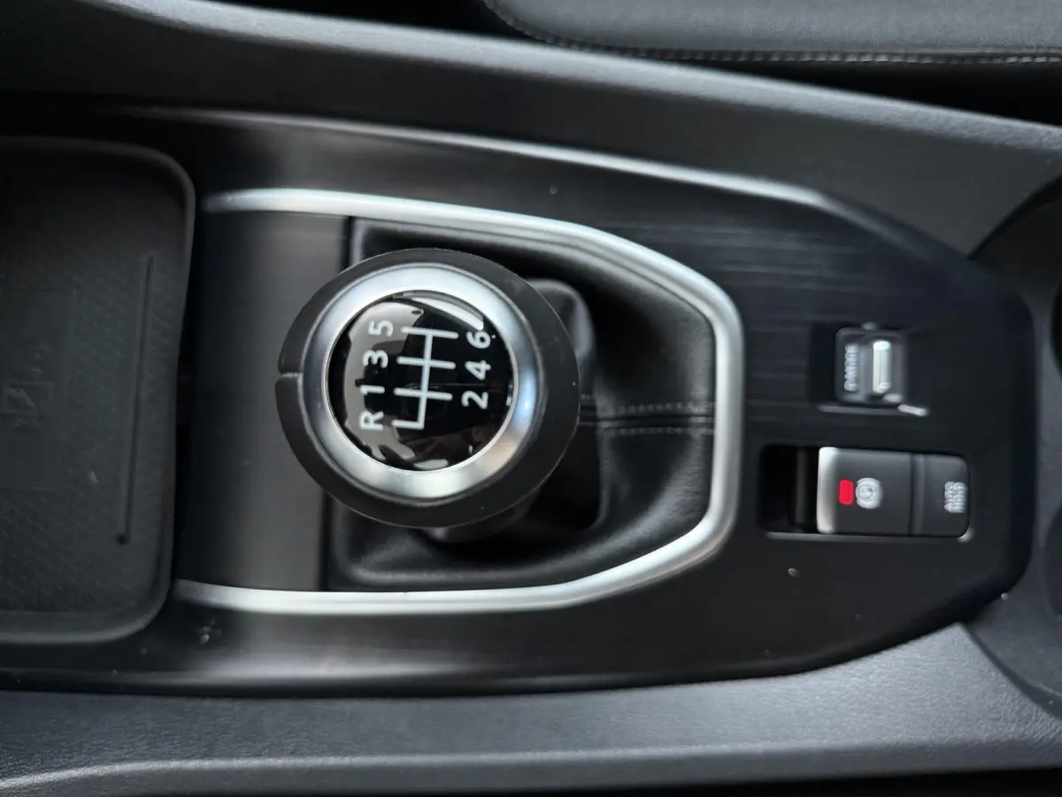 1.3 MHEV Acenta | Trekhaak | Apple CarPlay | Achteruitrijcamera |