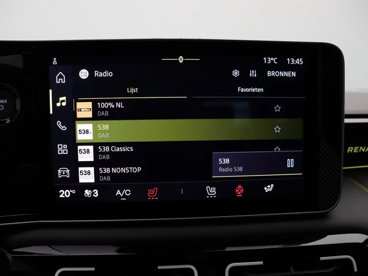 comfort range iconic cinq 52 kWh | Vijf jaar garantie | Harman Kardon | Stoel- en stuurwielverwarming | Blind spot warning |