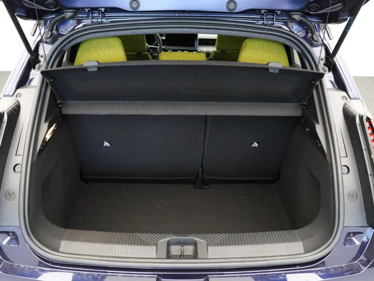 comfort range iconic cinq 52 kWh | Vijf jaar garantie | Harman Kardon | Stoel- en stuurwielverwarming | Blind spot warning |