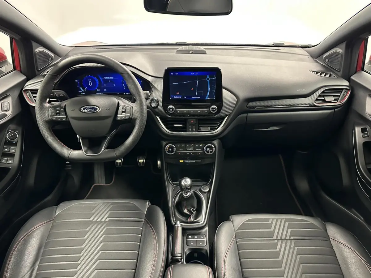 1.0 EcoBoost ST-Line X First Edition PANORAMADAK