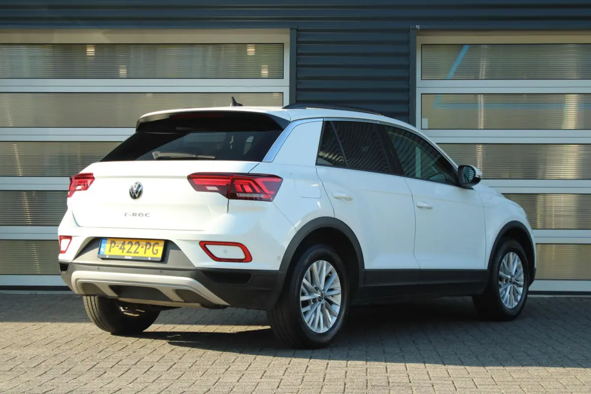 1.5 TSI 150pk DSG Life | Apple CarPlay/Android Auto | Adaptive Cruise | Park Assist