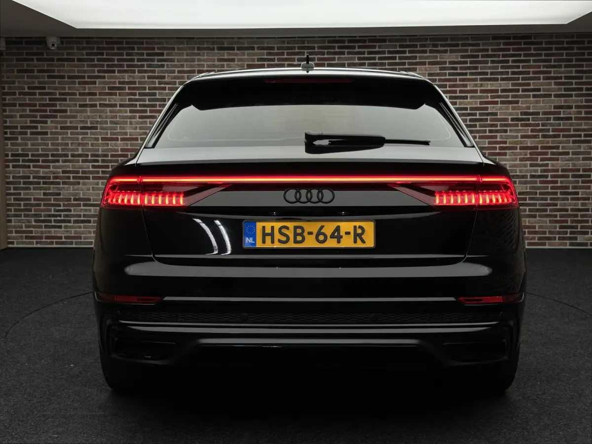 55 TFSI e quattro Pro S-Line | Dak| Luchtvering| Adaptive cruise|