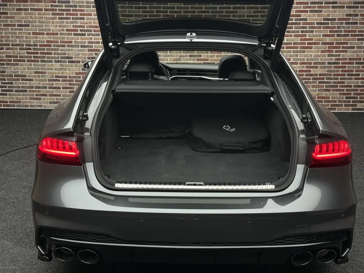 50 TFSI e quattro Pro Line S RS velgen | Pano | ACC | HUD