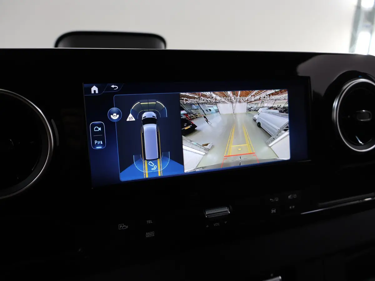 319 CDI L2 H2 RWD Select | Achteruitrijcamera | Airco | Cruise Control | Apple Carplay | LED Koplampen | Distronic Adaptieve Cruise Control | Navigatie