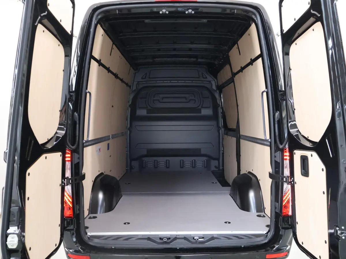 319 CDI L2 H2 RWD Select | Achteruitrijcamera | Airco | Cruise Control | Apple Carplay | LED Koplampen | Distronic Adaptieve Cruise Control | Navigatie