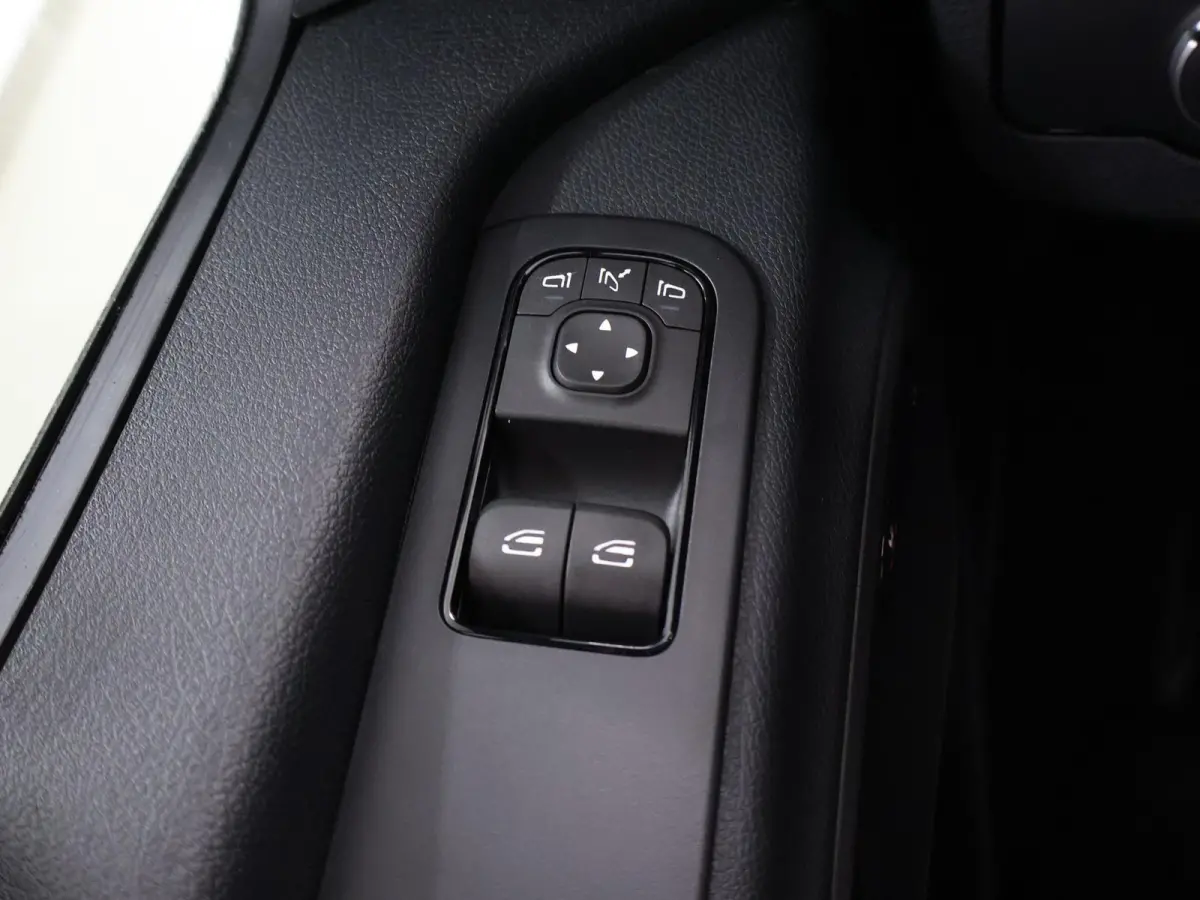 319 CDI L2 H2 RWD Select | Achteruitrijcamera | Airco | Cruise Control | Apple Carplay | LED Koplampen | Distronic Adaptieve Cruise Control | Navigatie