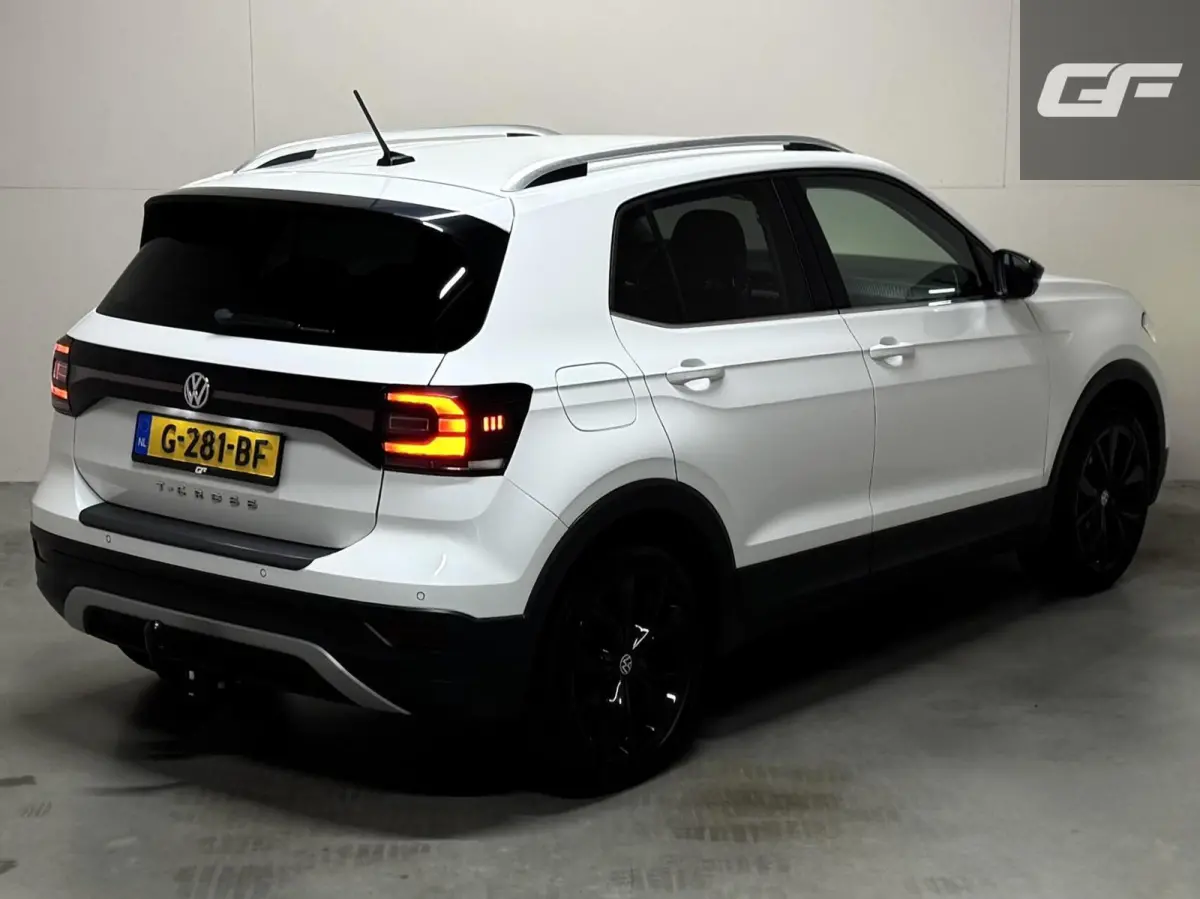 1.0 TSI Black Edition DSG Carplay ACC NAP
