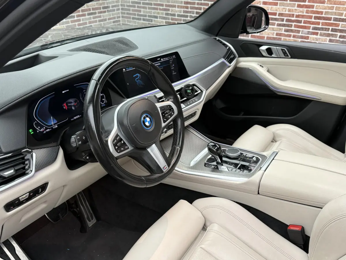 xDrive45e High Executive