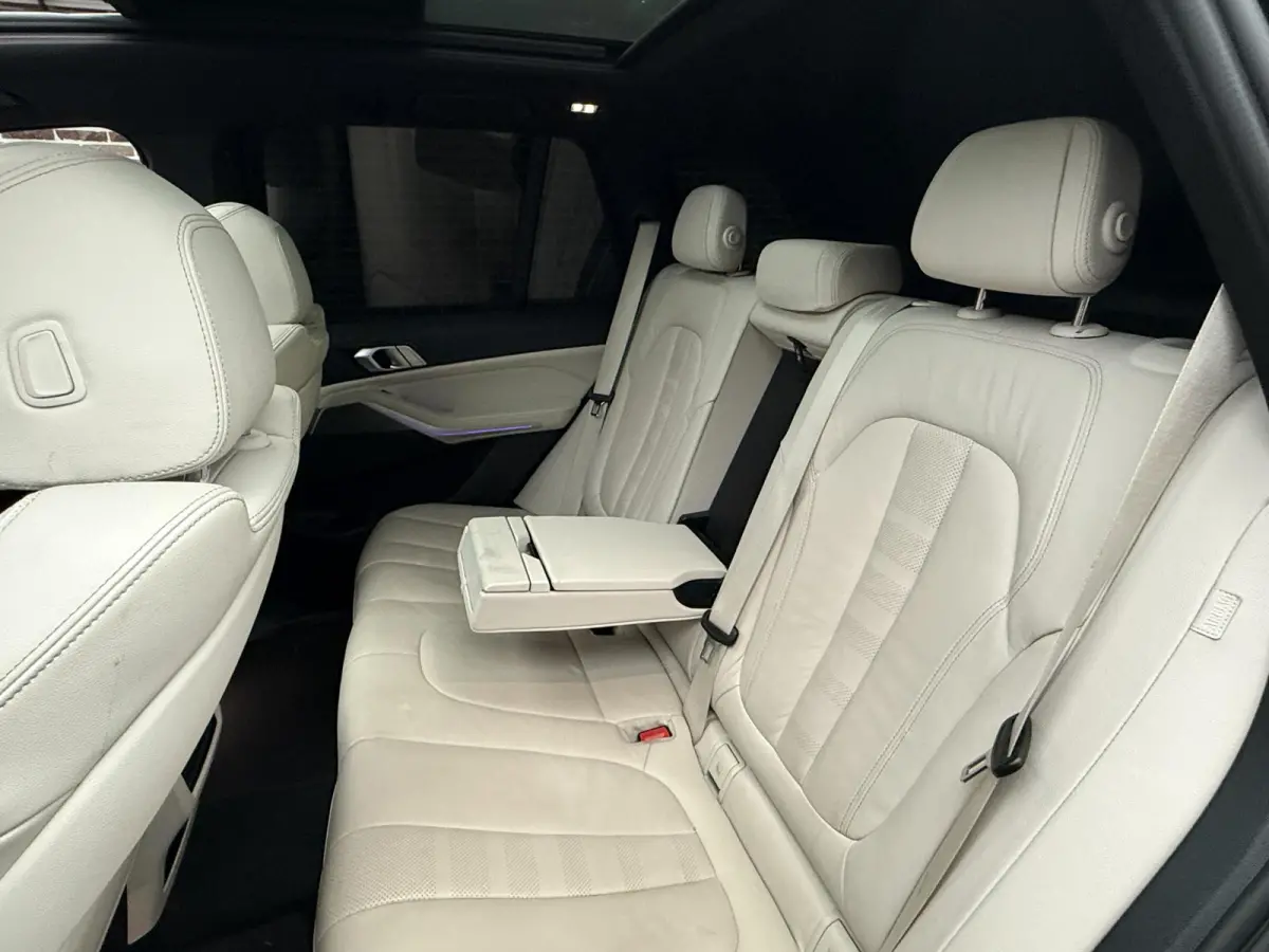 xDrive45e High Executive