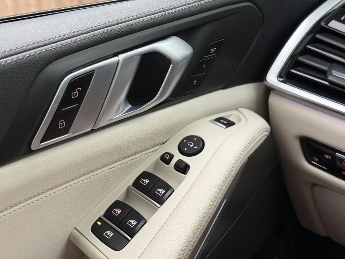xDrive45e High Executive