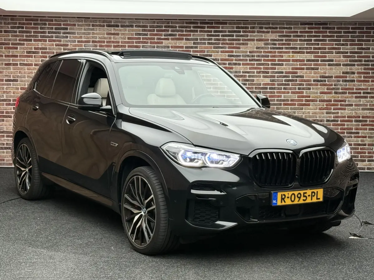xDrive45e High Executive