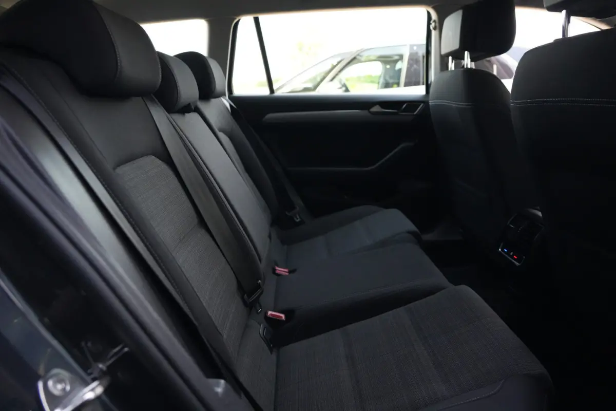 1.5 TSI Business 150pk Navigatie/Camera/AdaptieveCruiseControl