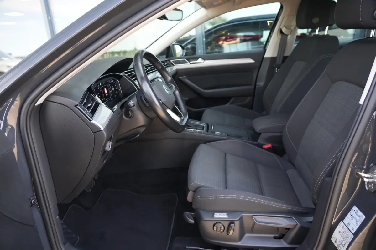 1.5 TSI Business 150pk Navigatie/Camera/AdaptieveCruiseControl