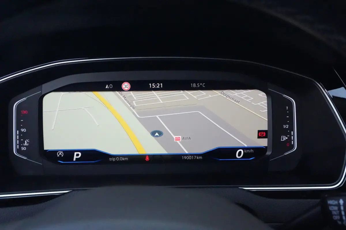 1.5 TSI Business 150pk Navigatie/Camera/AdaptieveCruiseControl