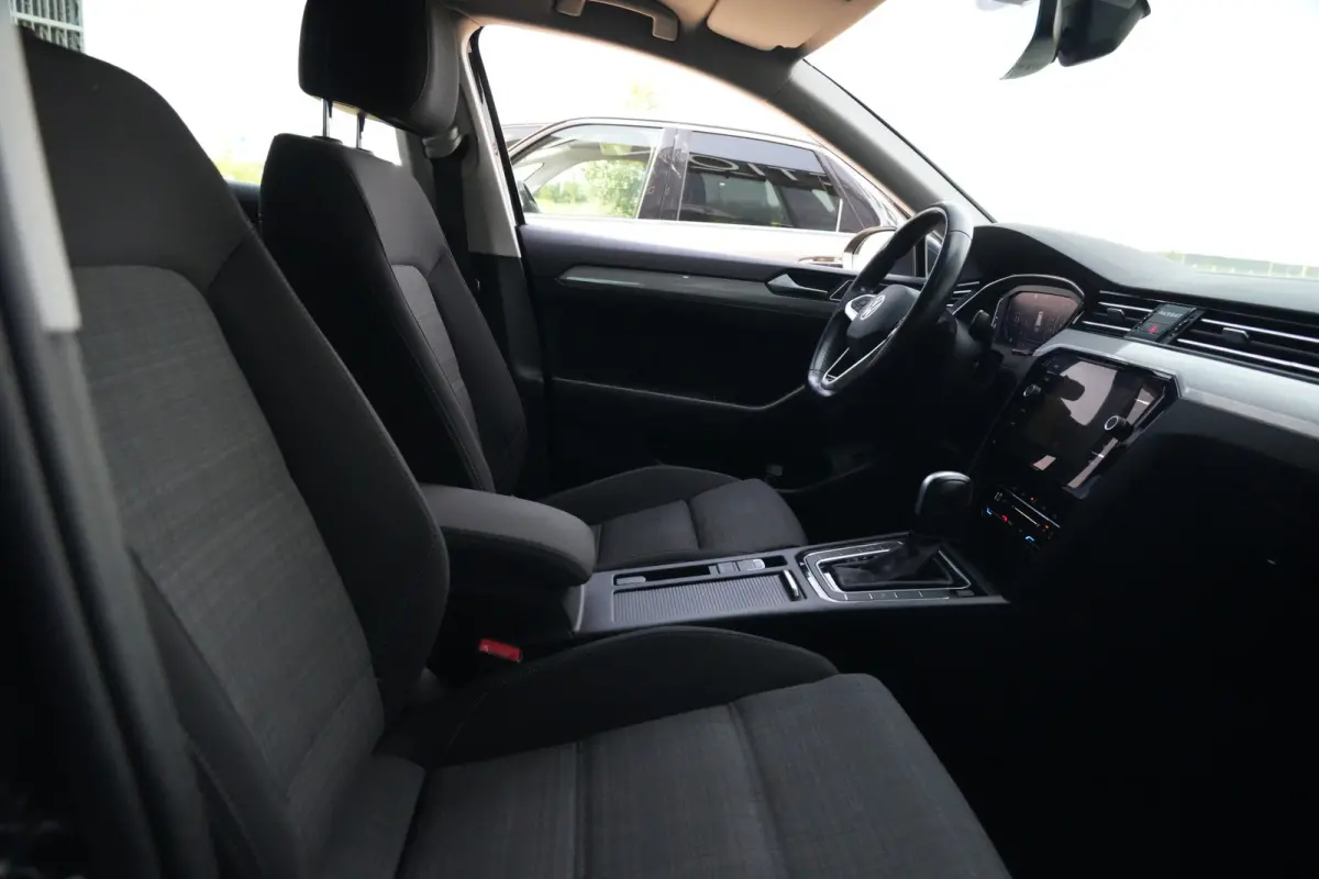 1.5 TSI Business 150pk Navigatie/Camera/AdaptieveCruiseControl