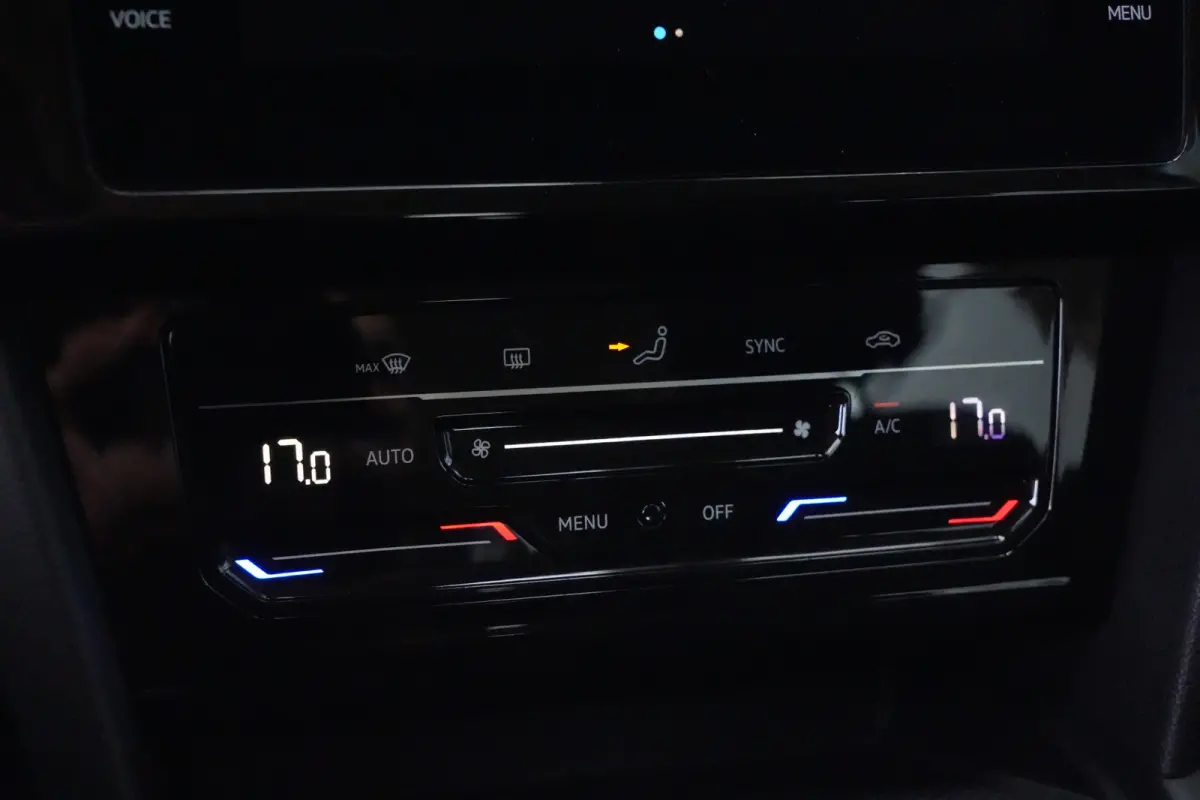 1.5 TSI Business 150pk Navigatie/Camera/AdaptieveCruiseControl