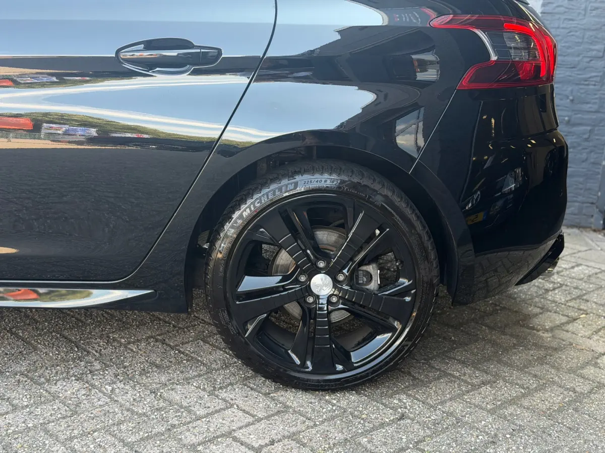1.2 PureTech Allure GT-Line|Pano|Automaat|Navi|Carplay|