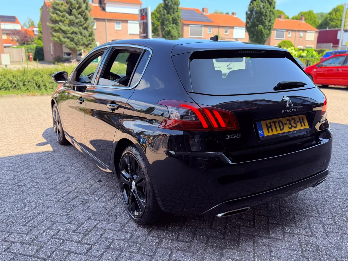 1.2 PureTech Allure GT-Line|Pano|Automaat|Navi|Carplay|