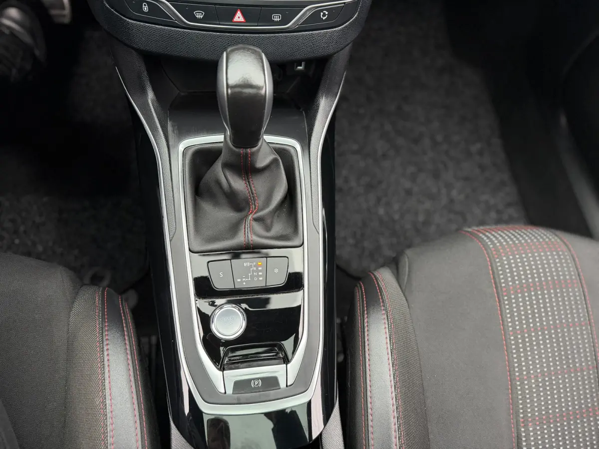 1.2 PureTech Allure GT-Line|Pano|Automaat|Navi|Carplay|