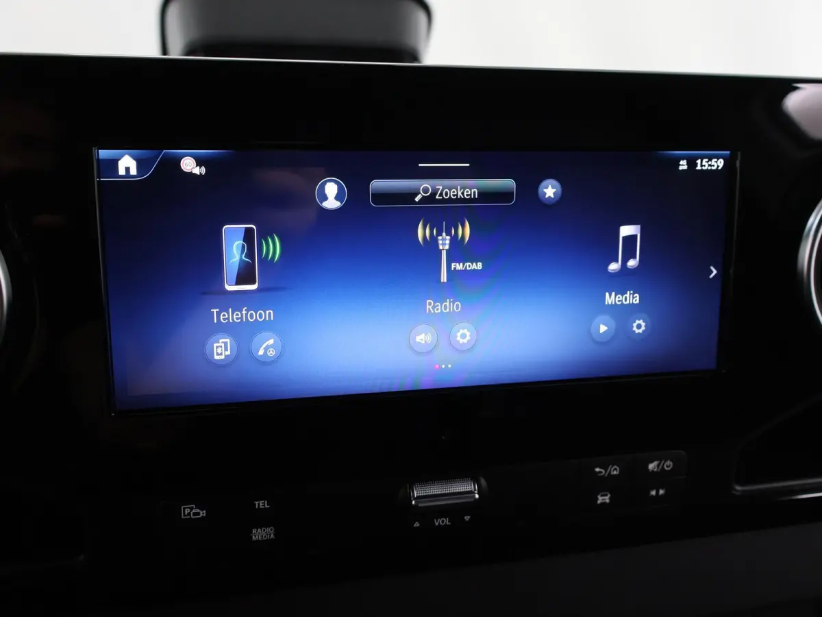 317 CDI | L2 H2 | Aut. | RWD | PRO | BPM VRIJ! | 3500 KG AHW | CARPLAY | ANDROID AUTO | 3-ZITS | CRUISE | CAMERA | AIRCO | SPOORASSISTENT | DODEHOEKDETECTIE |