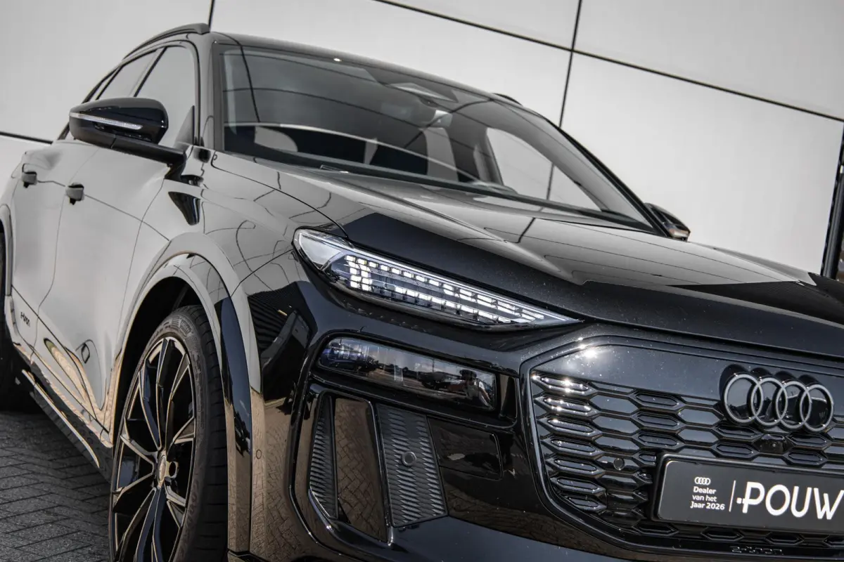 252pk S edition 83 kWh | 22" Velgen | Trekhaak | Bijrijdersscherm