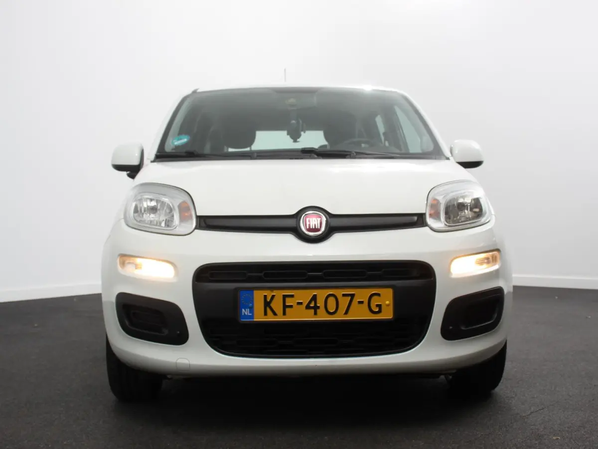 0.9 TwinAir Automaat Edizione Cool Airco Cruise control Radio /cd Cv met afstand bediening Electrische ramen