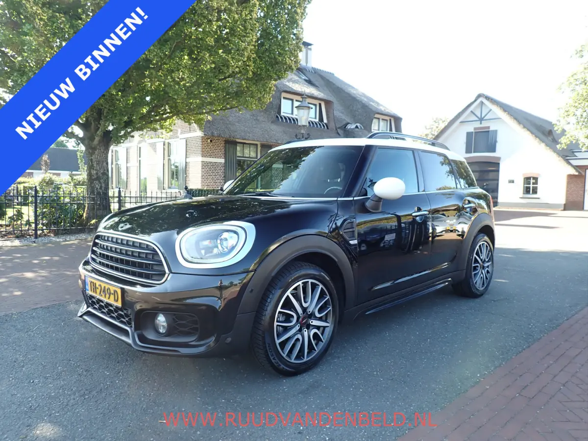 1.5 Cooper JCW-PACK / HARMON&KARDON / CARPLAY / SPORTSTOEL /