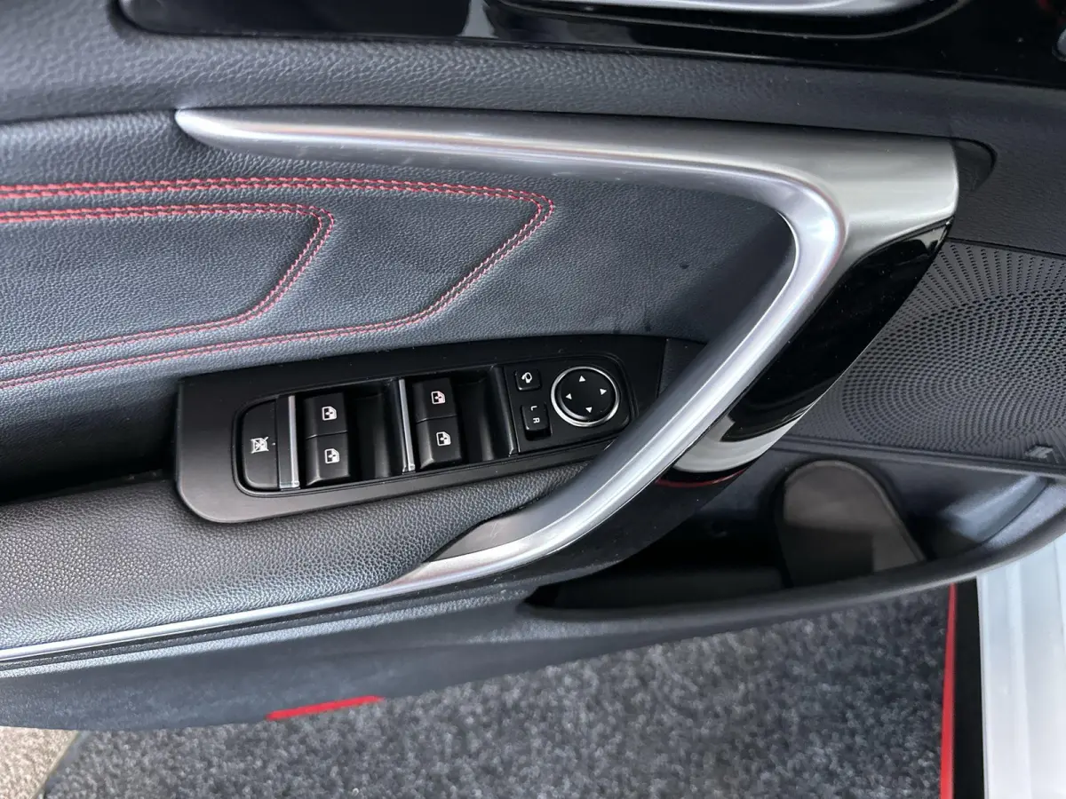 1.6 T-GDI GT Automaat | LED | Memory