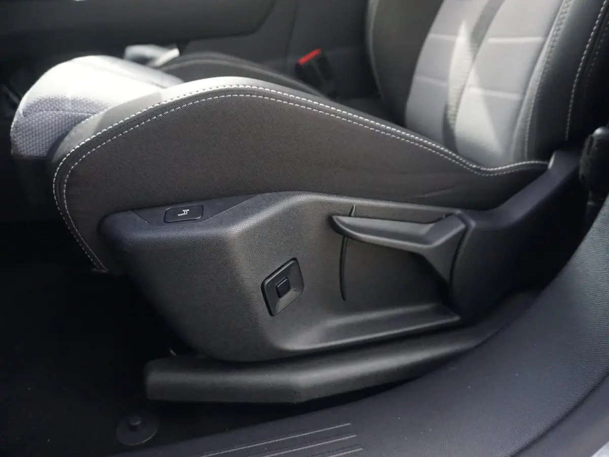 1.2 Turbo Hybrid GS Panoramadak