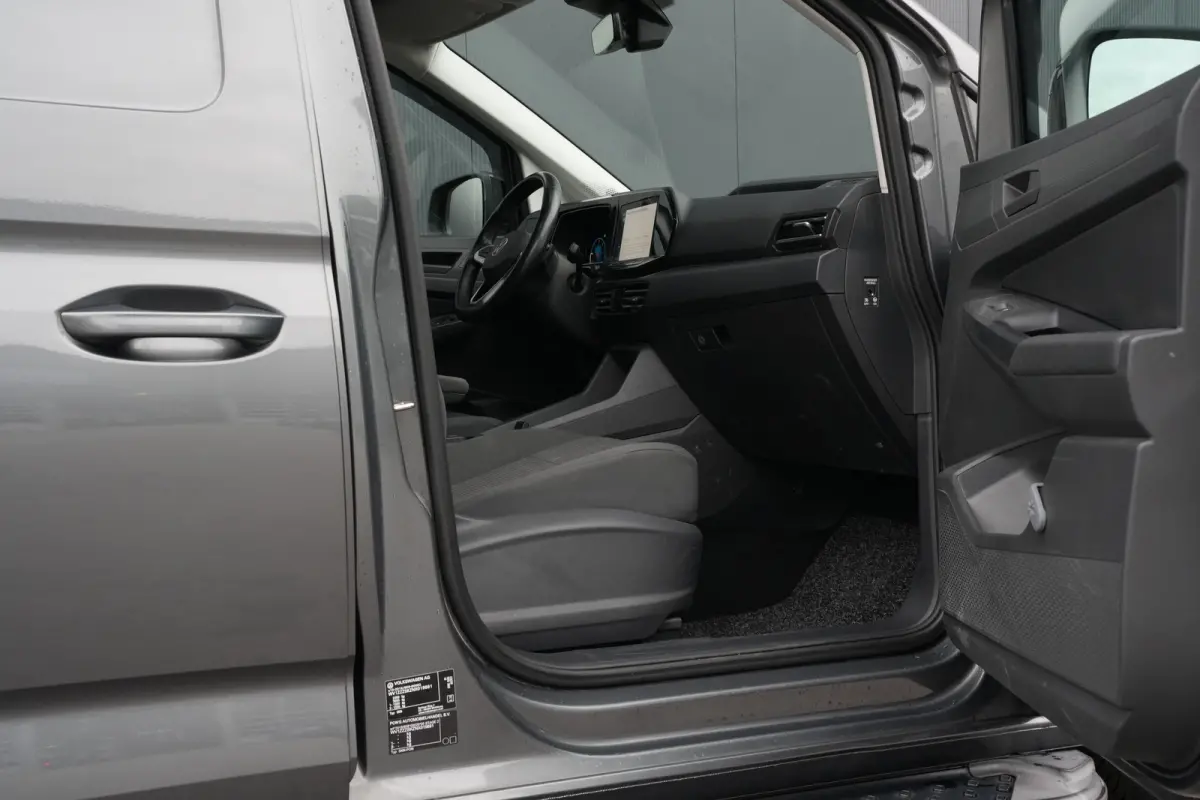 Maxi 2.0 TDI 1st | DSG 122 pk | Led | Digitaal Display | Trekhaak | Camera | Side Bars