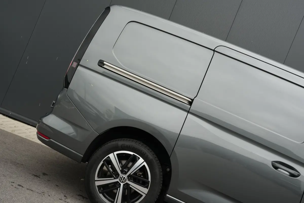 Maxi 2.0 TDI 1st | DSG 122 pk | Led | Digitaal Display | Trekhaak | Camera | Side Bars
