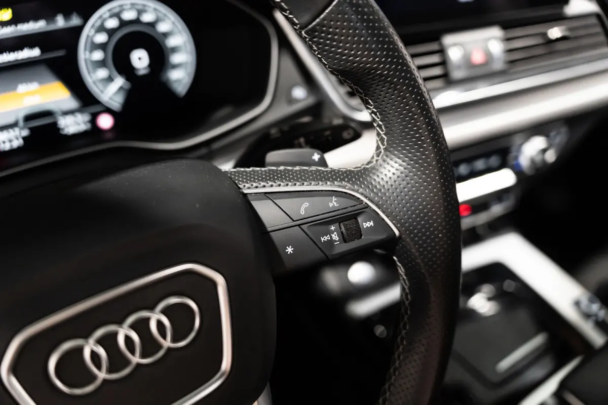 50 TFSI e S line | Virtual Cockpit | Pano | Led | Camera