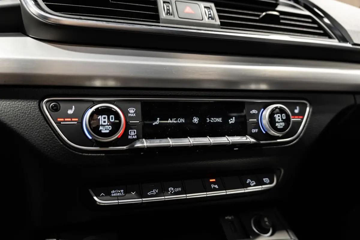 50 TFSI e S line | Virtual Cockpit | Pano | Led | Camera