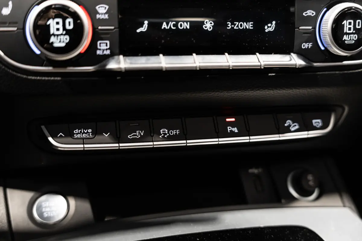 50 TFSI e S line | Virtual Cockpit | Pano | Led | Camera