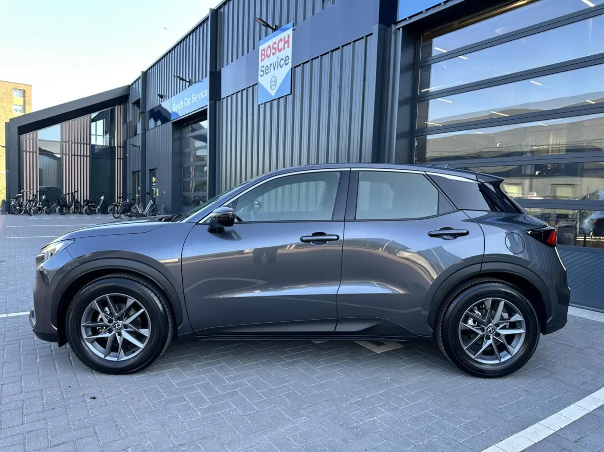 Business Line 2WD
