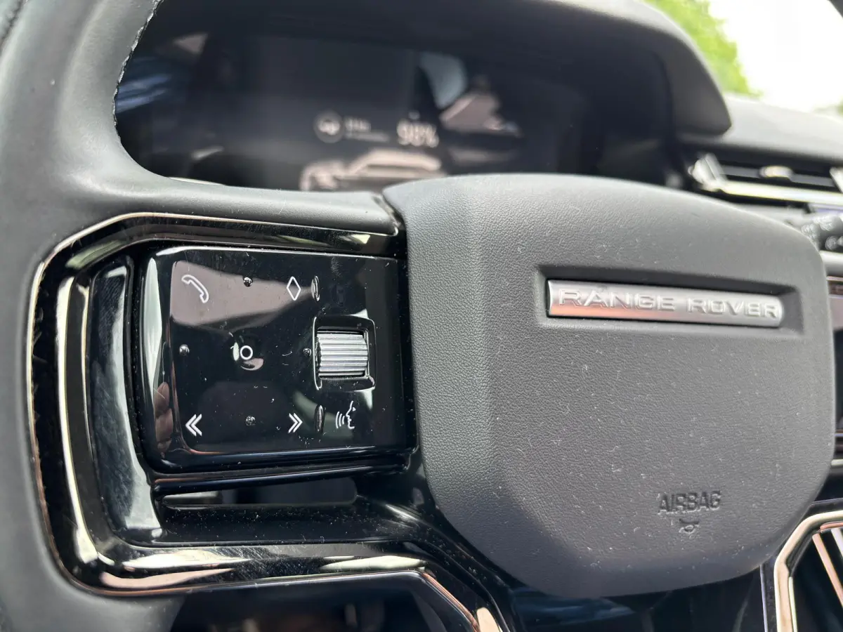 2.0 P400e R-Dynamic Panoramadak Camera Navigatie 21 incl LMV LED koplampen MERIDIAN AUDIO MEMORY ADAPTIVE CRUISE CONTROL