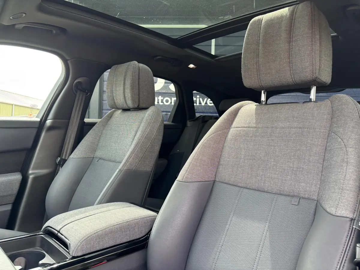 2.0 P400e R-Dynamic Panoramadak Camera Navigatie 21 incl LMV LED koplampen MERIDIAN AUDIO MEMORY ADAPTIVE CRUISE CONTROL