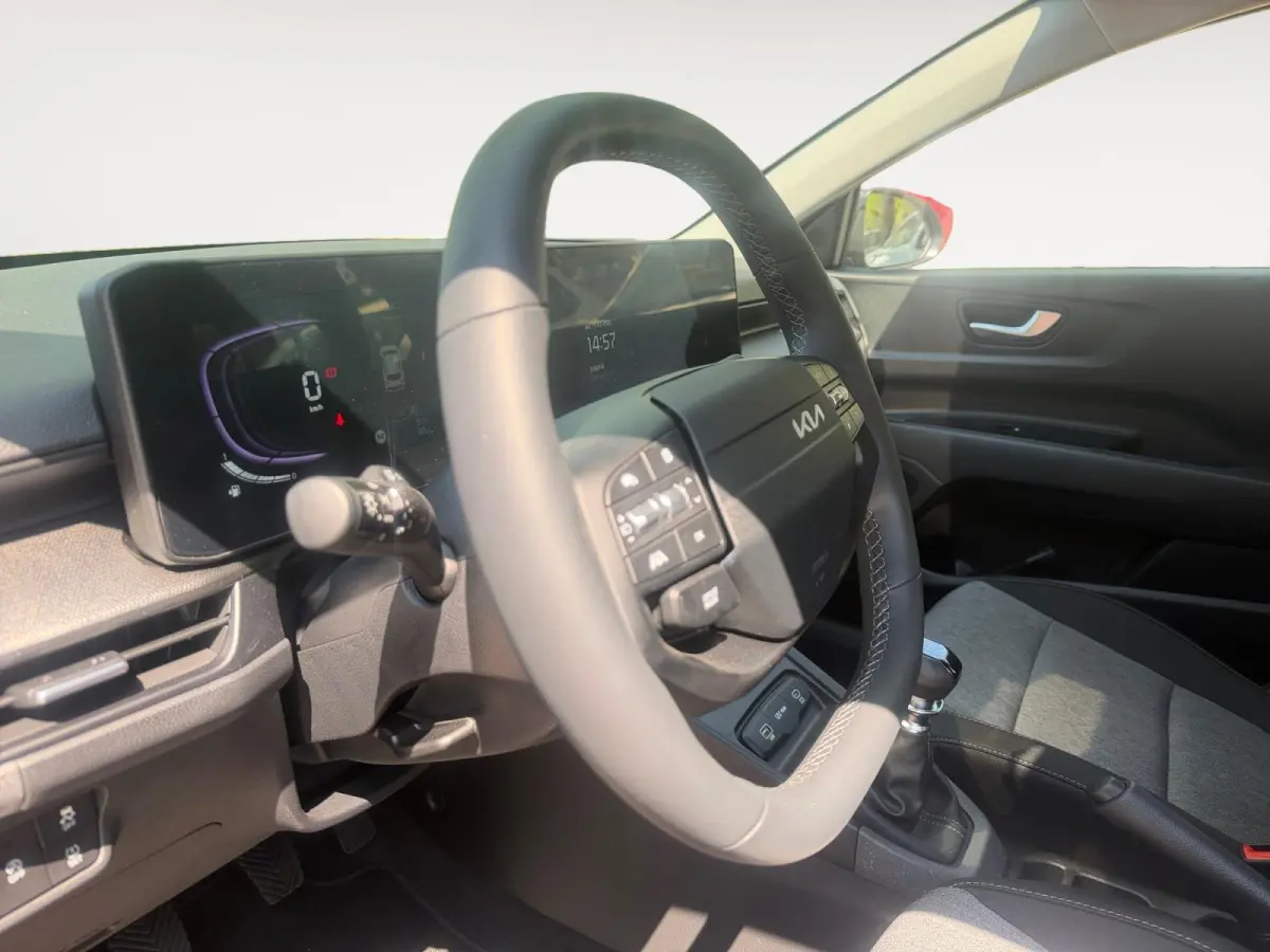 1.0 T-GDi MHEV DynamicLine Navigatie | Airco | Achteruitrijcamera | RESTERENDE FABRIEKSGARANTIE TM 2036