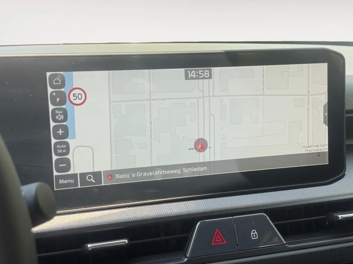 1.0 T-GDi MHEV DynamicLine Navigatie | Airco | Achteruitrijcamera | RESTERENDE FABRIEKSGARANTIE TM 2036