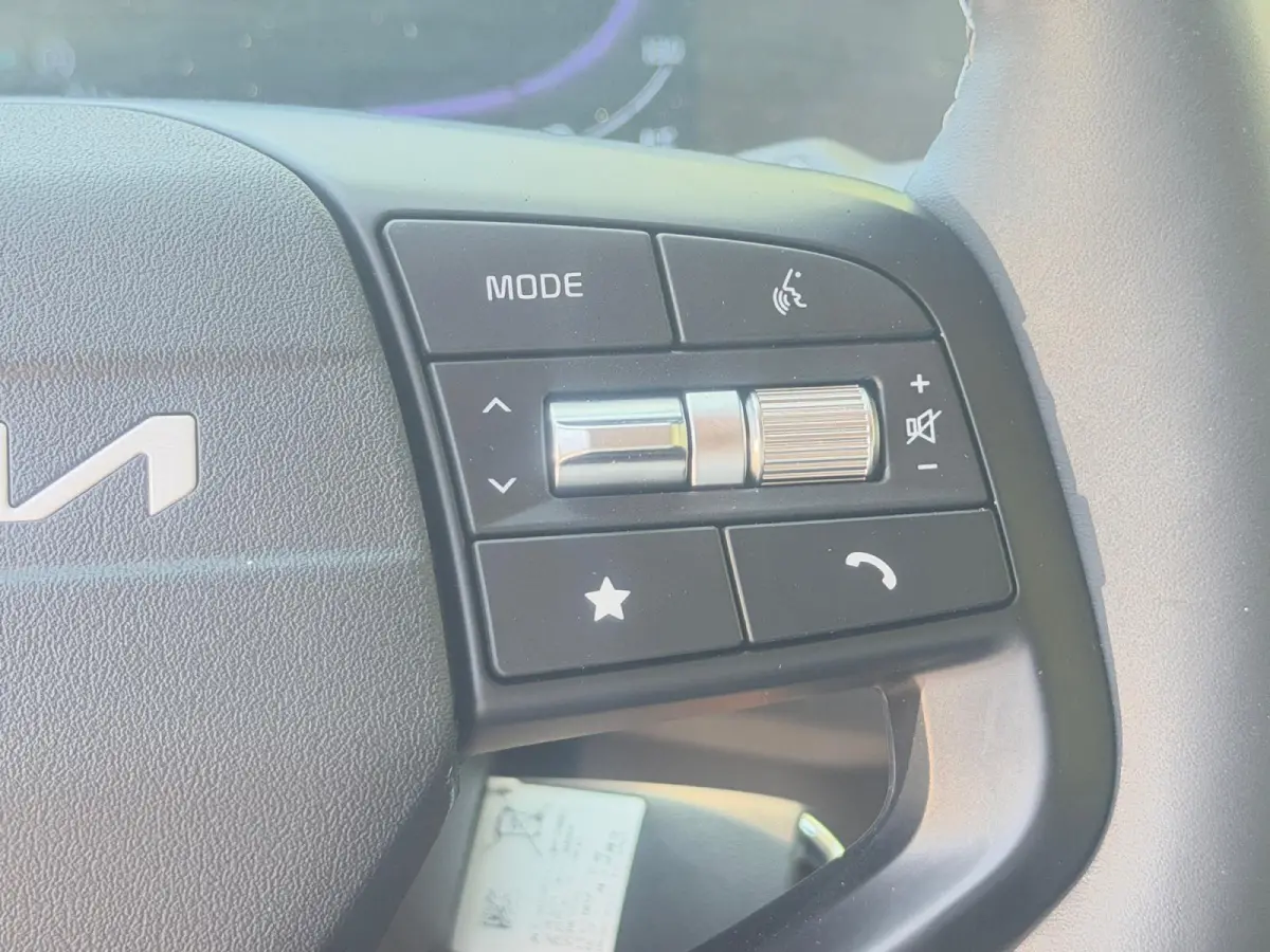 1.0 T-GDi MHEV DynamicLine Navigatie | Airco | Achteruitrijcamera | RESTERENDE FABRIEKSGARANTIE TM 2036
