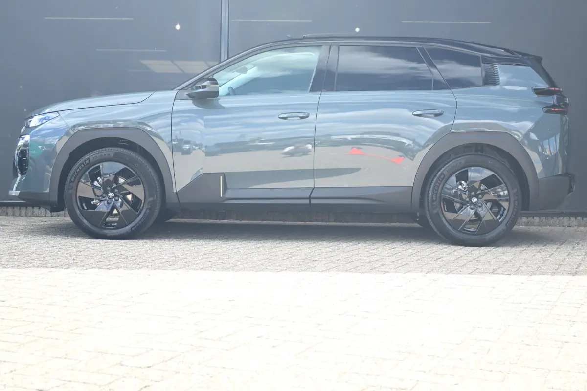 1.2 Hybrid 145 Max Tot 8 Jaar Garantie! | Afn. Trekhaak | Schuif-/Kanteldak | Vol-Leder | Massage | Stoelkoeling/verwarming | Elektr. Achterklep | !!